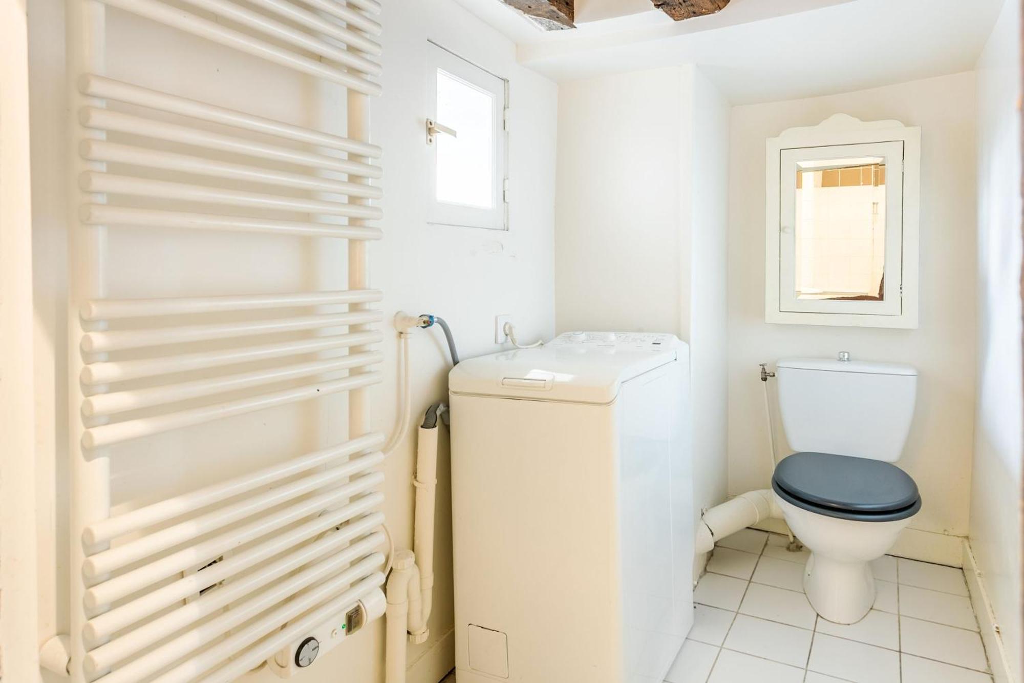 Central Paris 1Br Cozy Apartment ภายนอก รูปภาพ